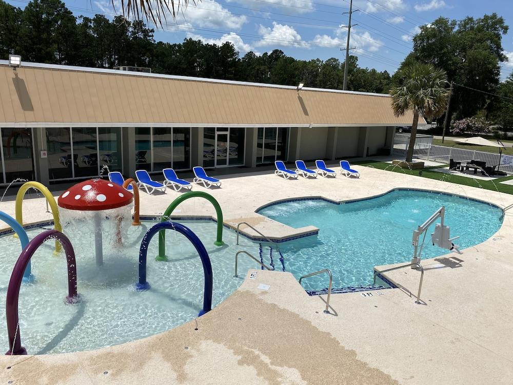Quality Inn & Suites Pawleys Island Buitenkant foto